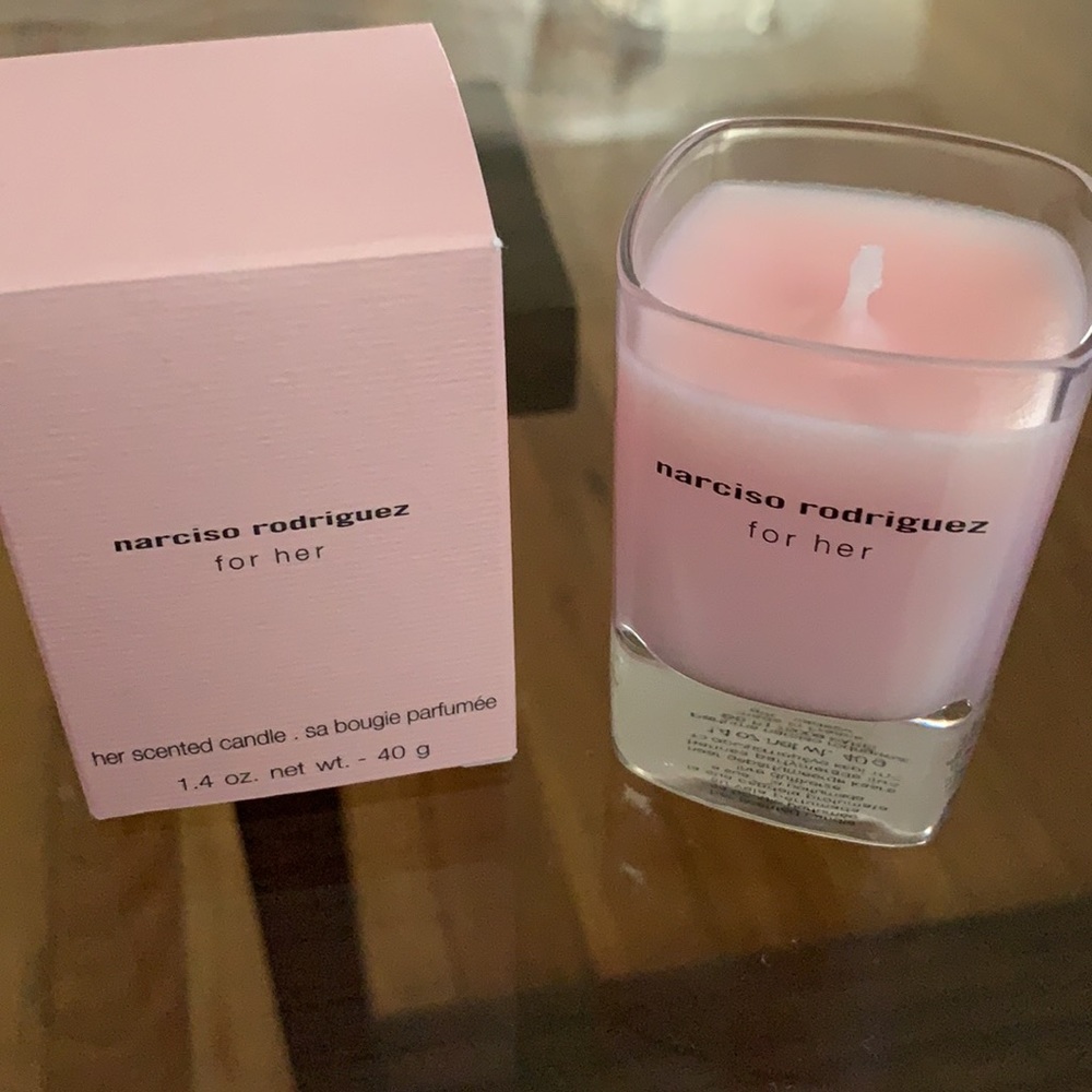 Narciso rodriguez brand new candle